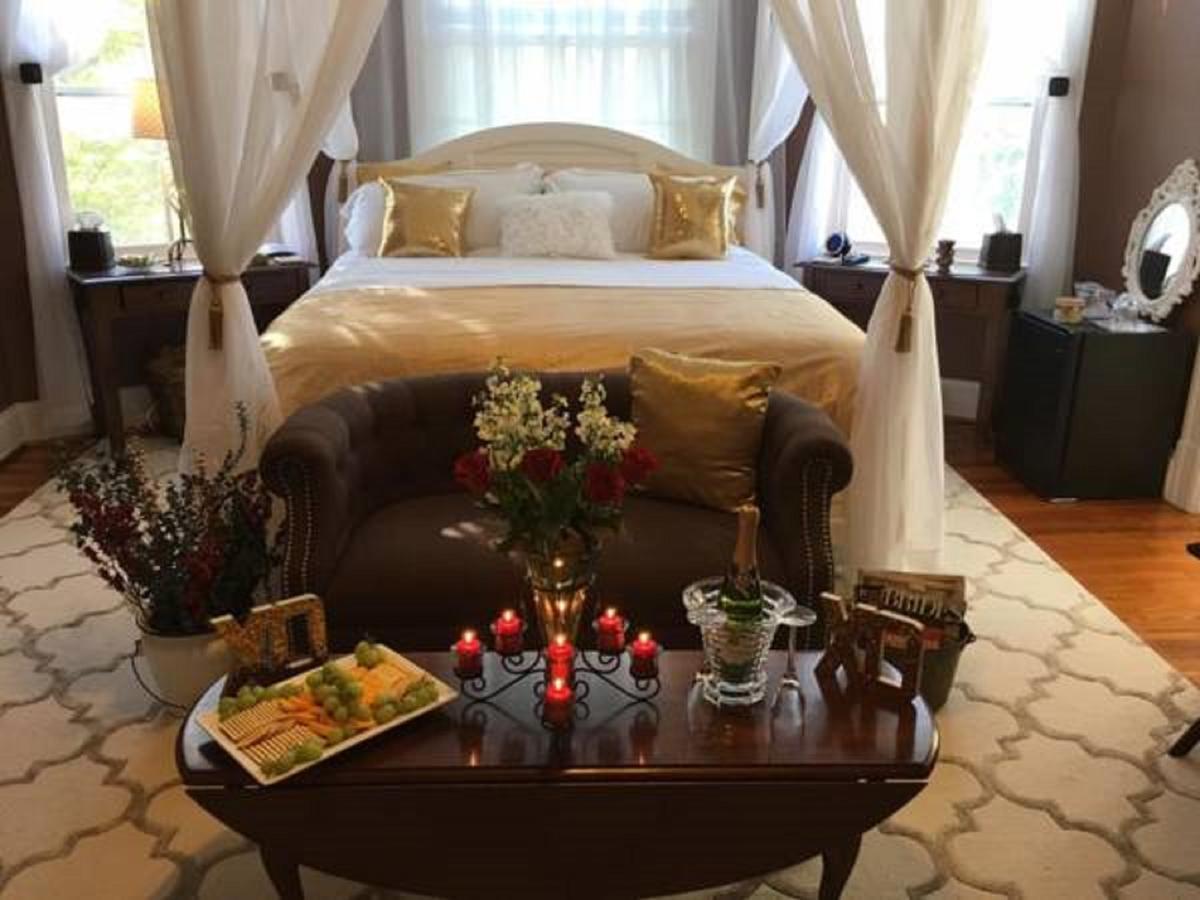 Winridge Manor Bed And Breakfast Madison Heights Экстерьер фото